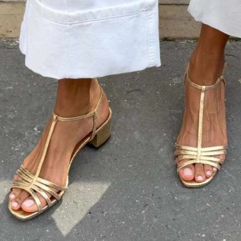 Valeria | Sandalias Doradas Elegancia Diaria