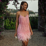 VESTIDO MINI CON PLUMAS ELEGANTE