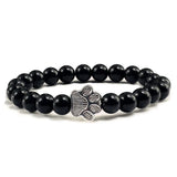 Pulsera con Perlas en Forma de Huella – Diseño de Piedra Natural