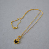Collar con Colgante Negro y Blanco Corazón en Oro