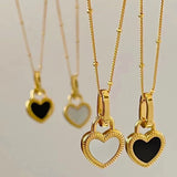 Collar con Colgante Negro y Blanco Corazón en Oro