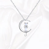 Collar con Colgante en Forma de Media Luna y Gato de Piedra Lunar