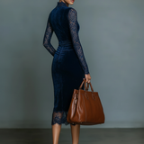 Anita | Vestido Midi de Terciopelo con Escote en V y Encaje