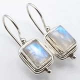 Pendientes "Artemisa" con piedras de luna