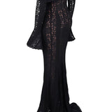 VESTIDO LARGO DE ENCAJE CON HOMBROS DESCUBIERTOS