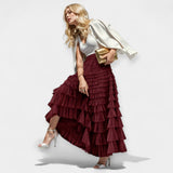 Kristýna - Falda elegante con tul decorativo