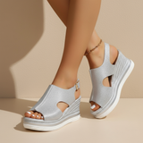 Maeve – Sandalias de cuña relajadas